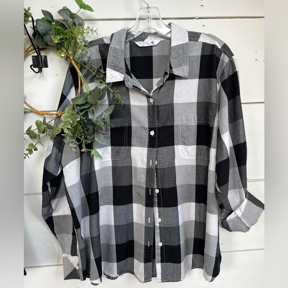 Lee Riders Black and white flannel